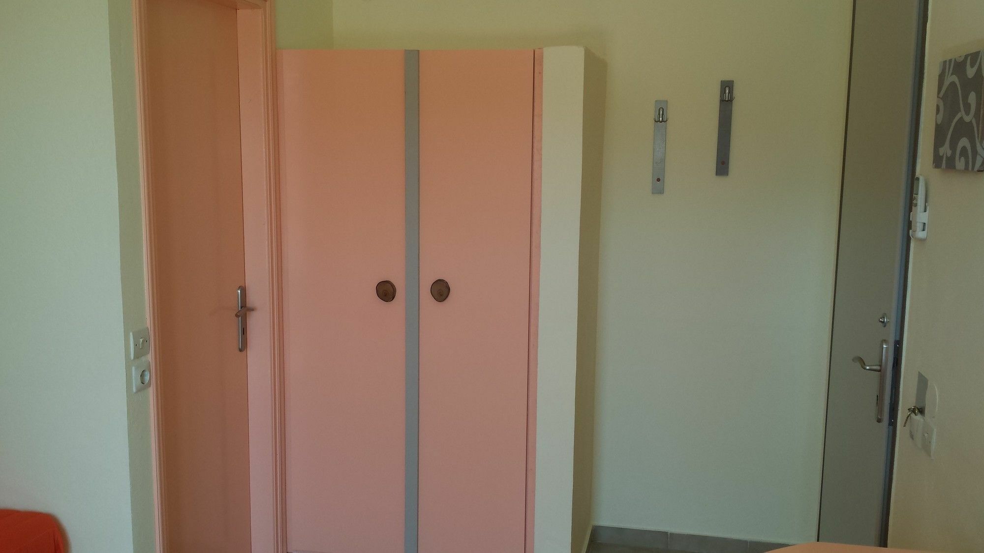 Takis Hotel Apartments 이알리소스 외부 사진
